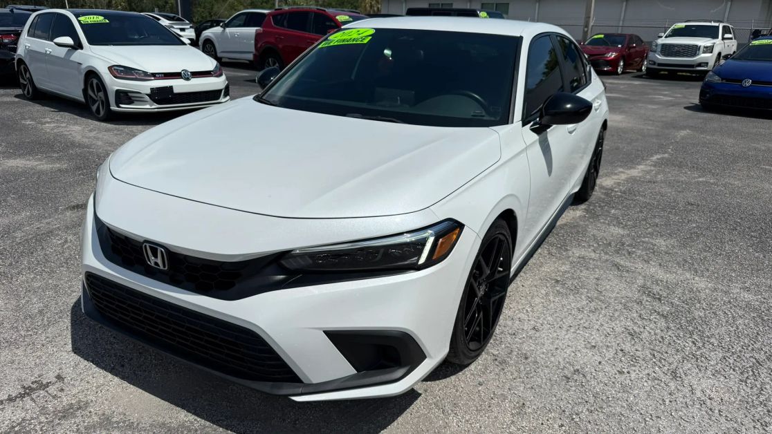 honda civic hatchback 2024 19XFL2H86RE020586 image honda civic hatchback 2024 19XFL2H86RE020586 image